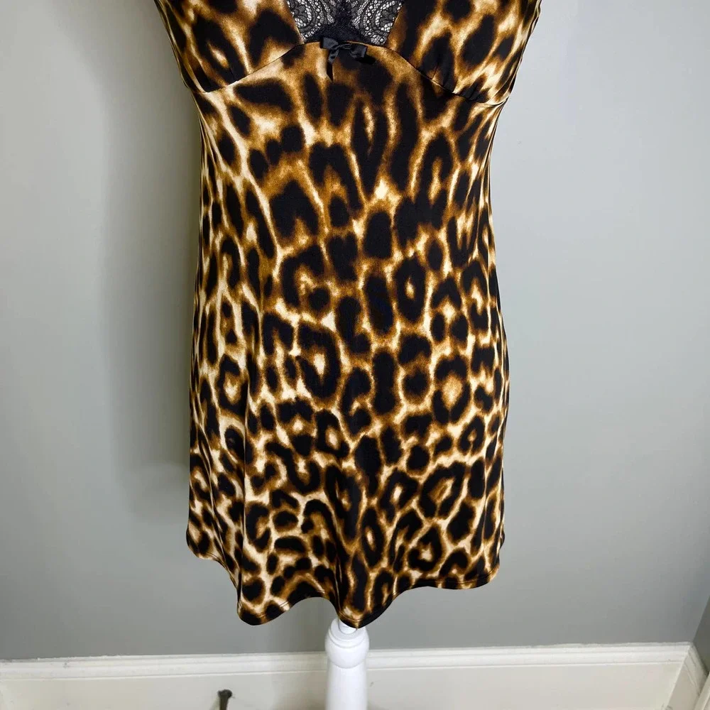 Betsey Johnson Women's Intimate Animal Print Chemise Gown, S - Picture 4 of 9